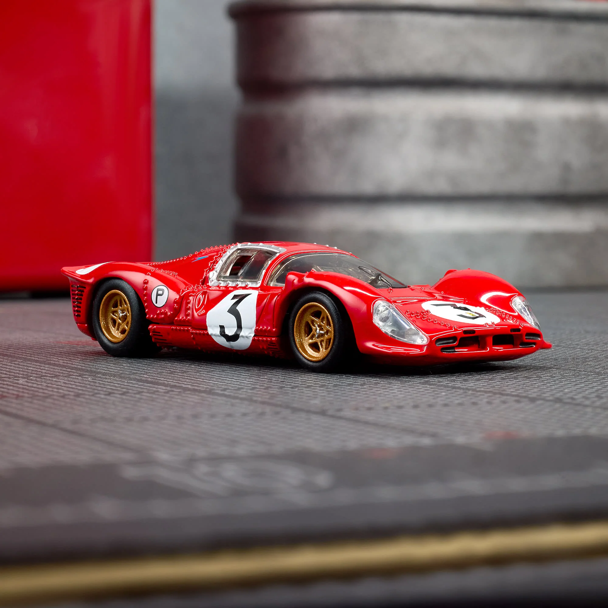 HWJCP47 Hot Wheels Elite 64 1967 Ferrari 330 P4 – New Sun Racing
