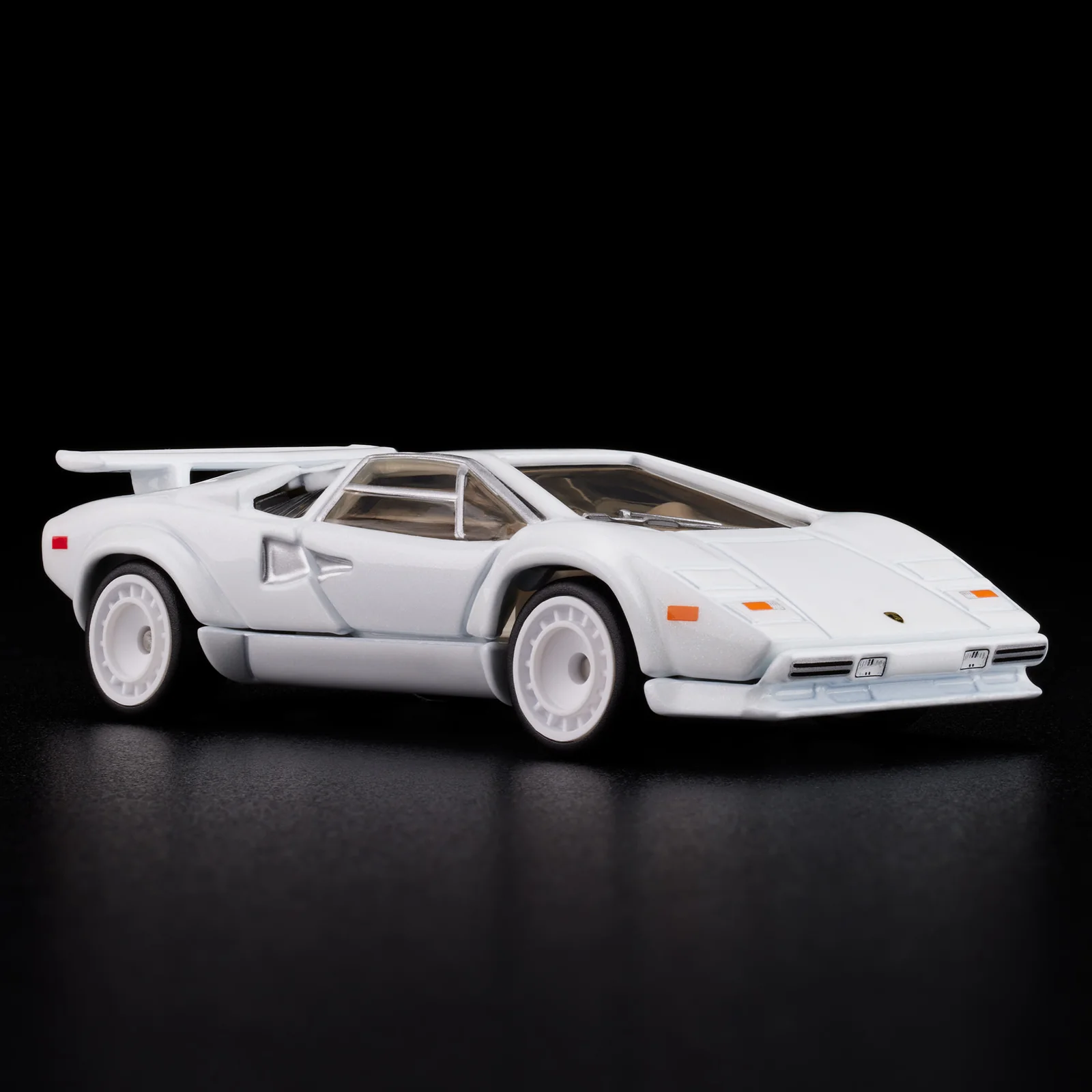 JCP25-BH11 RLC Exclusive 1982 Lamborghini Countach LP 500 S – New
