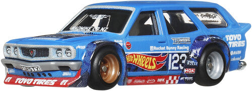 HWJBK50 Hot Wheels Premium Ronin Run II Mad Mike Mazda RX-3 Wagon/Remorque