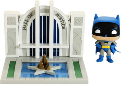 FU44469 Batman-Batman with the Hall Of Justice