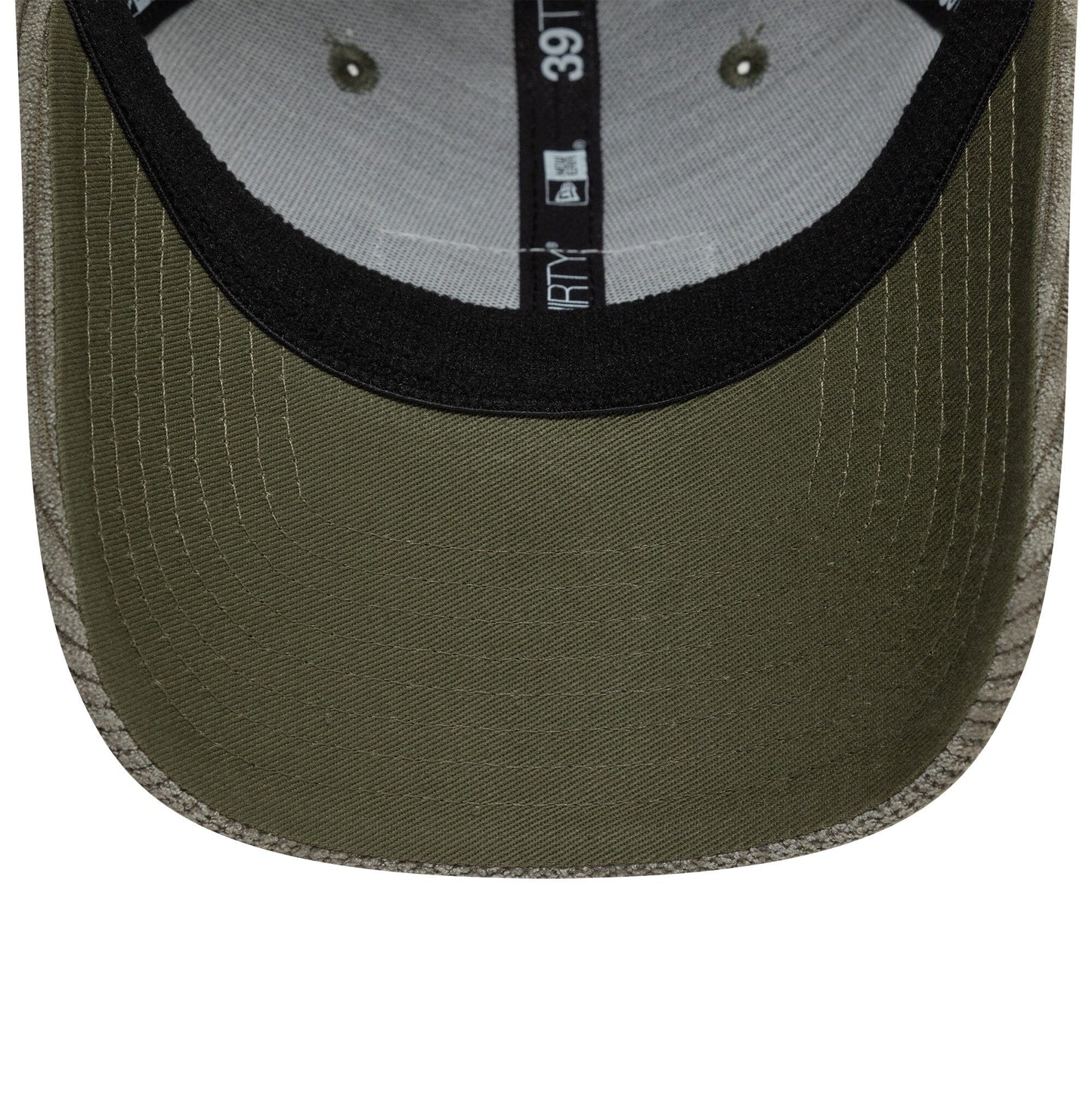 60595756-M/L Red Bull Racing F1 New Era 39Thirty Corduroy Fitted Hat - Gray