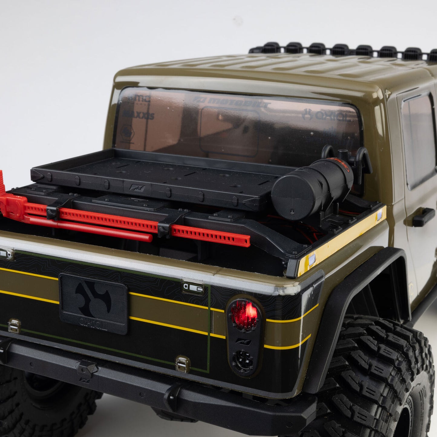 AXI-2443 1/10 Axial SCX10 III Motobilt Waypoint Jeep JT Gladiator