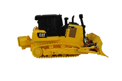 DCM23002 1:35 RC Cat D7E Track-Type Tractor