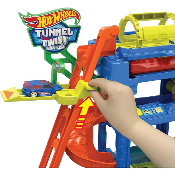 HWHTN80 Hot Wheels City Tunnel Twist Car Wash