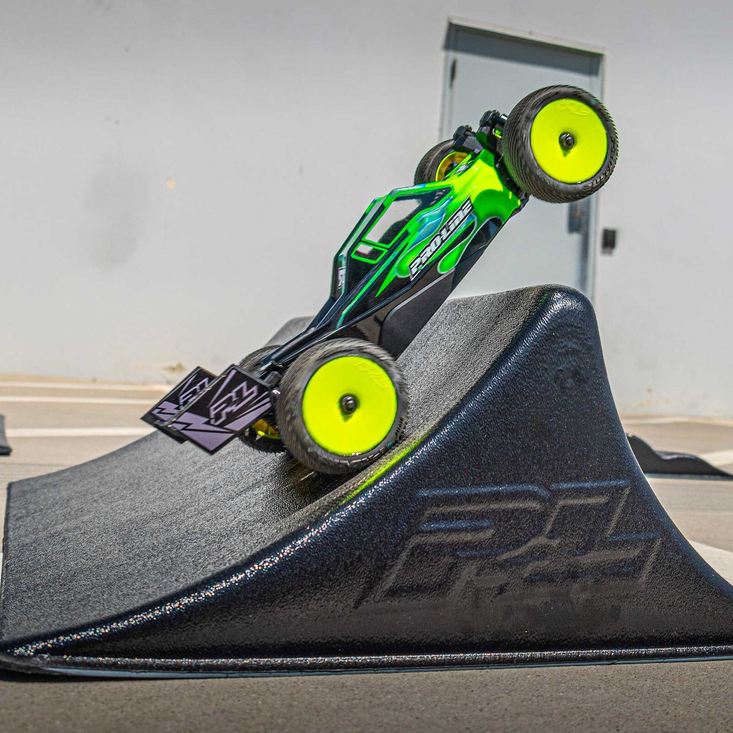 PRO641800 Big Air Triple RC Ramp Set