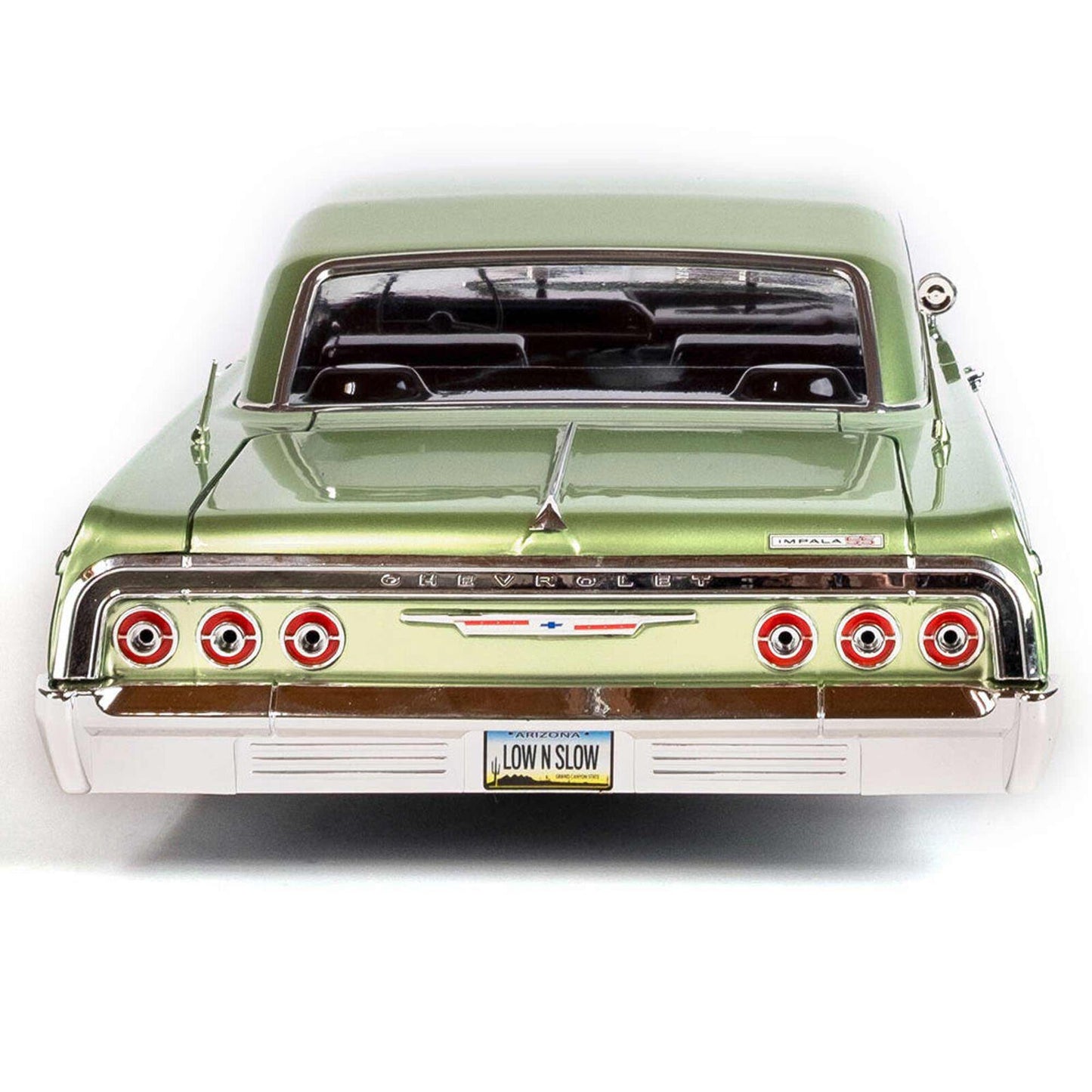 RER14408 1:10 Scale 1964 Chevrolet Impala Hopper LowRider - Green