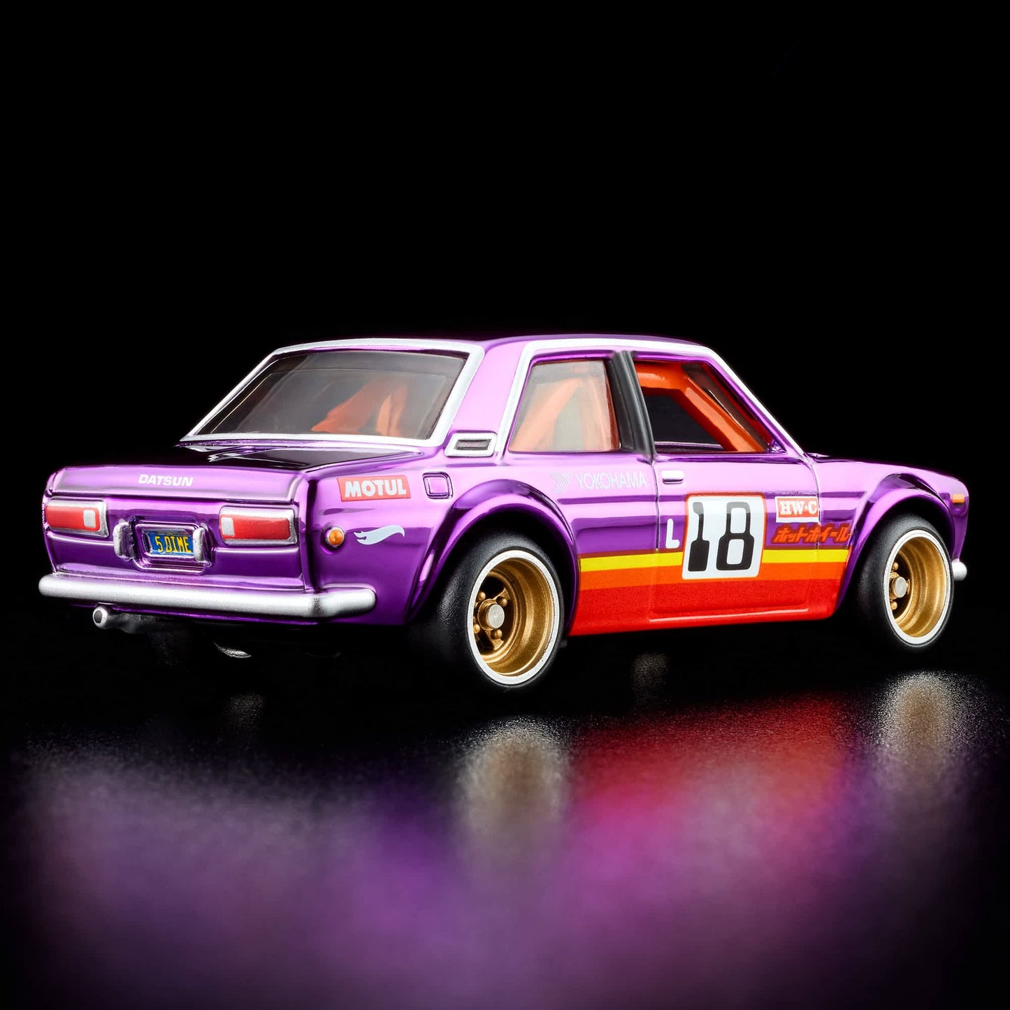 HWJJY57 RLC Exclusive ’71 Datsun 510 (Purple)