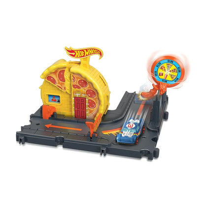 HWHMD53 Hot Wheels City Speedy Pizza Pick-Up