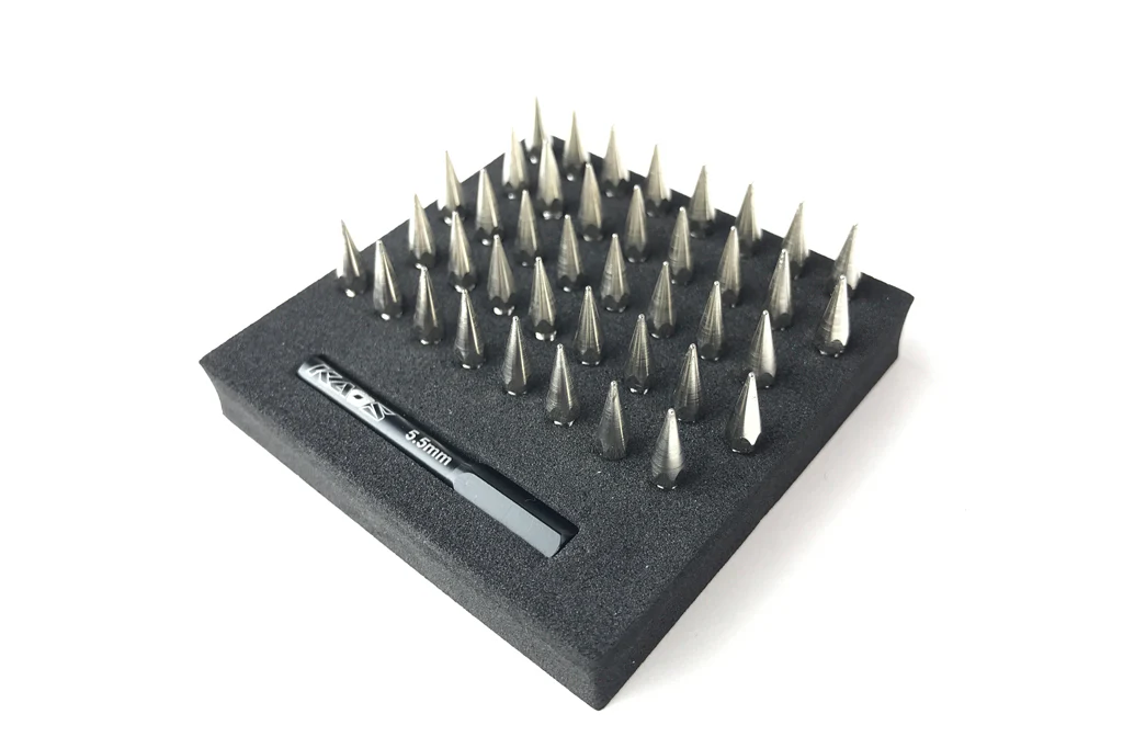 CKD0612 Spiked Wheel Lugs - Silver