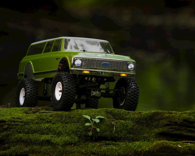 VTR03094 Ascender 1972 Chevy Suburban RTR Rock Crawler w/STX2 2.4GHz Radio