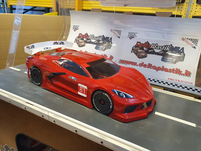 8504  Delta Plastik 1/7 CR8 Corvette Body - Clear 2mm (w/ Wing & Decals)