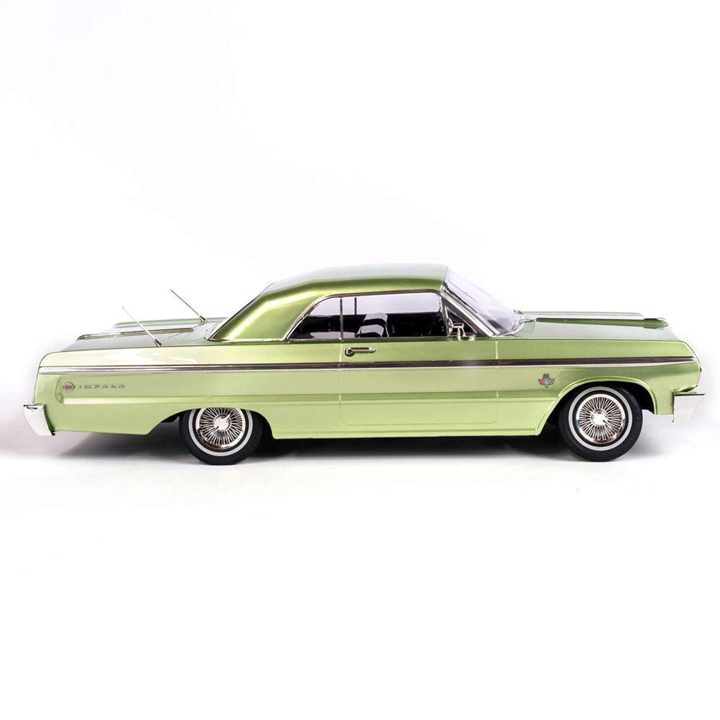 RER14408 1:10 Scale 1964 Chevrolet Impala Hopper LowRider - Green