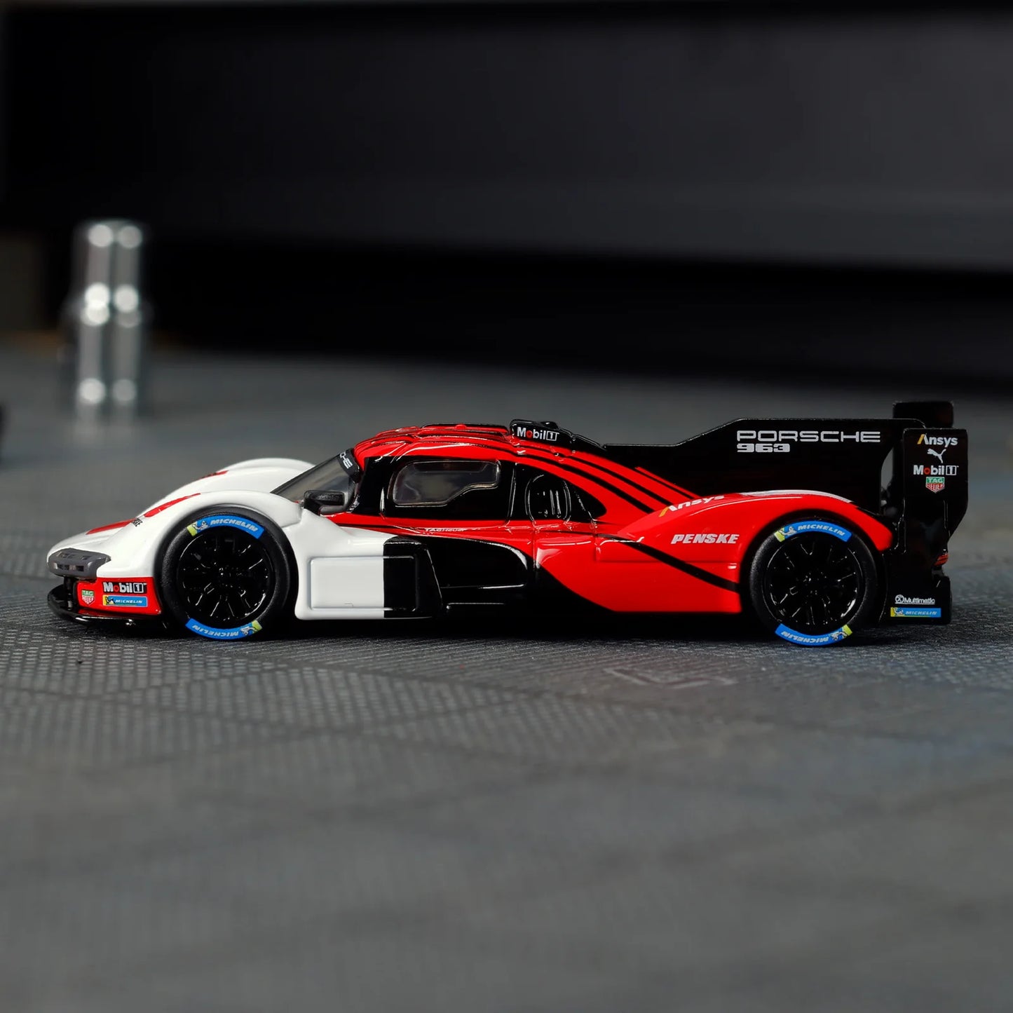 HWJCP46 Hot Wheels Elite 64 Porsche 963