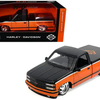 MJ32274OR MT 1:24 H-D Customs - Chevy 1993 454SS ORBK