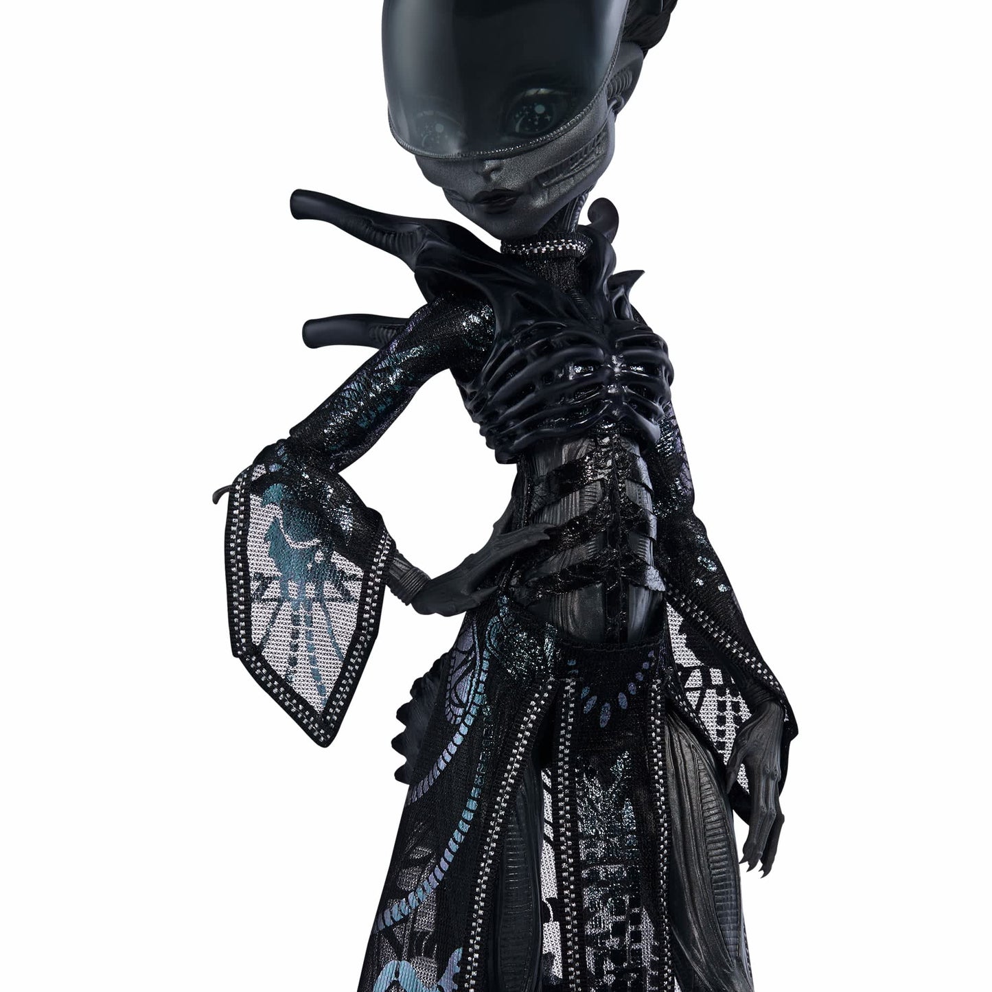 JDR69 Monster High Skullector Alien Doll