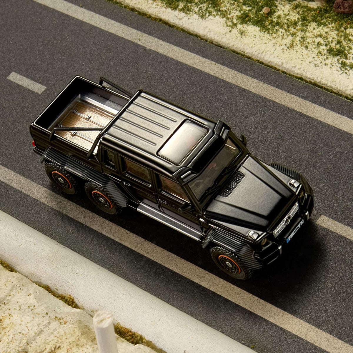 HWJCP45 Hot Wheels Elite 64 Mercedes-Benz G 63 AMG 6x6