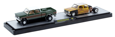 M2 Machines 36000-90 1973 Chevrolet Cheyenne Super 30 and 1975 Chevrolet Silverado 30 4X4