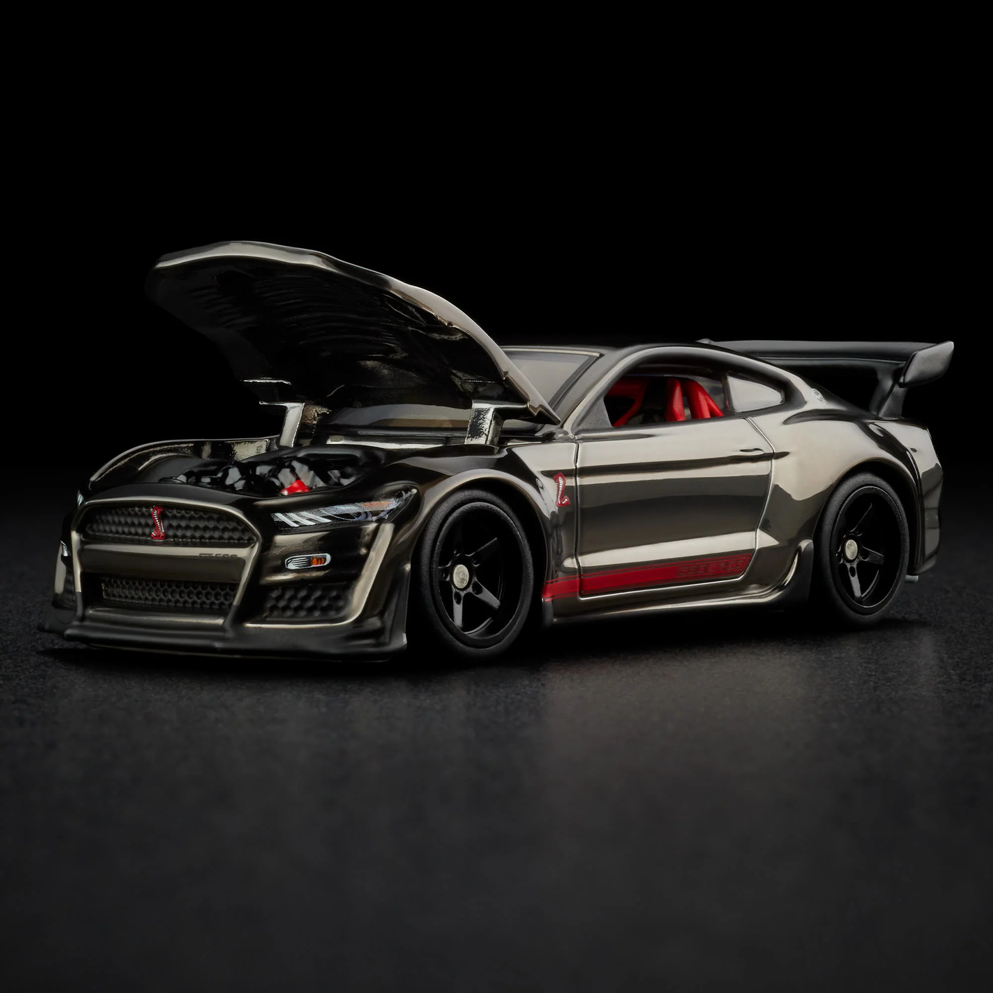 HWHWF05 RLC Exclusive 2022 Ford Mustang Shelby GT500 Code Red
