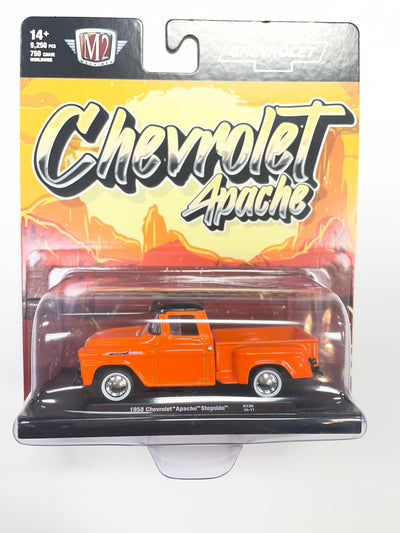 M2 Machines 11228 1958 Chevrolet Apache Stepside