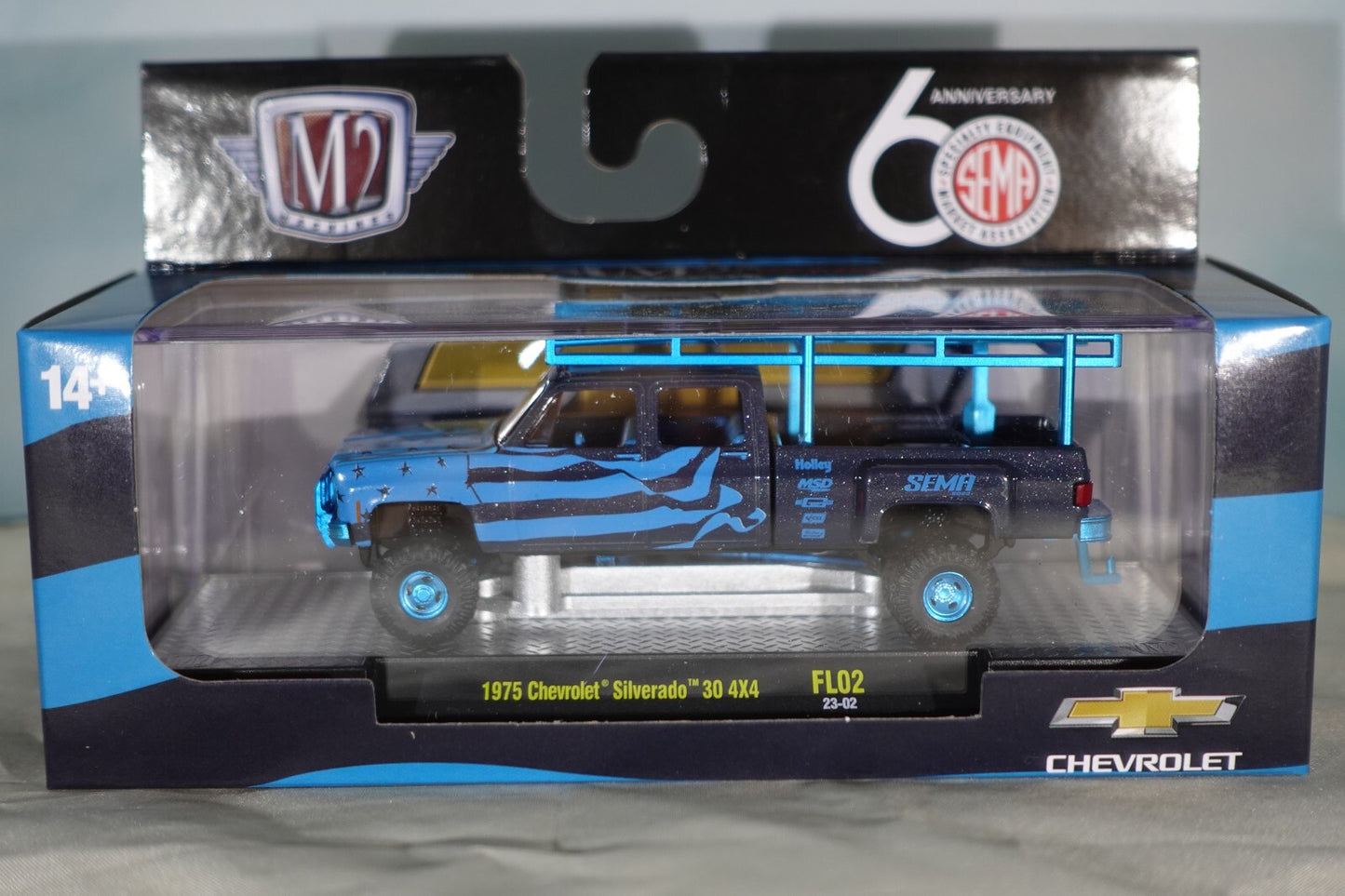 M2Machines 63800-FL02 1:64th Scale 1975 Chevy Silverado 30 4X4 - CHASE!
