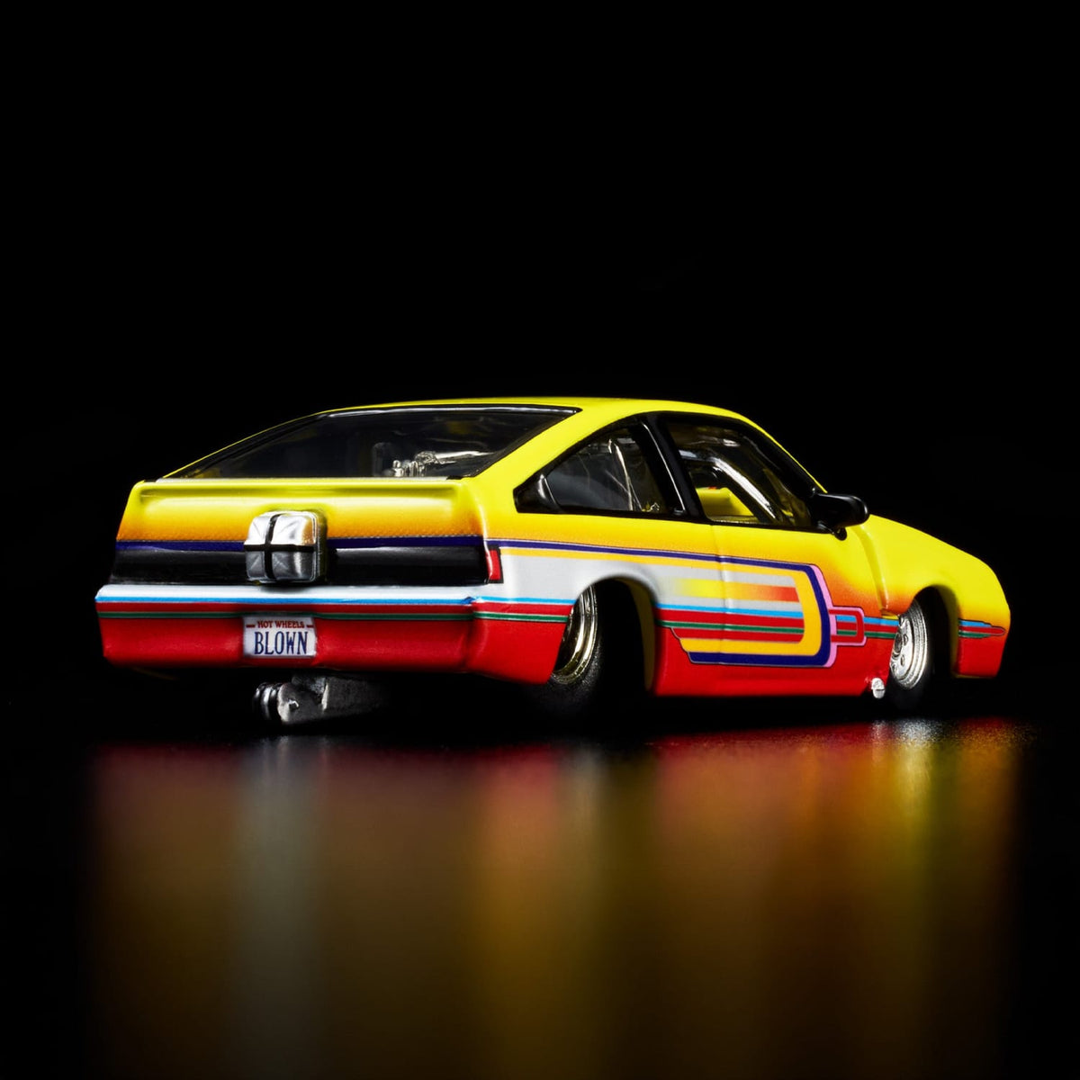 JJY71-BH11 Hot Wheels RLC Exclusive 1985 Pontiac J2000