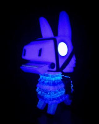 FU39579 Fortnite-Loot Llama Glow in the dark