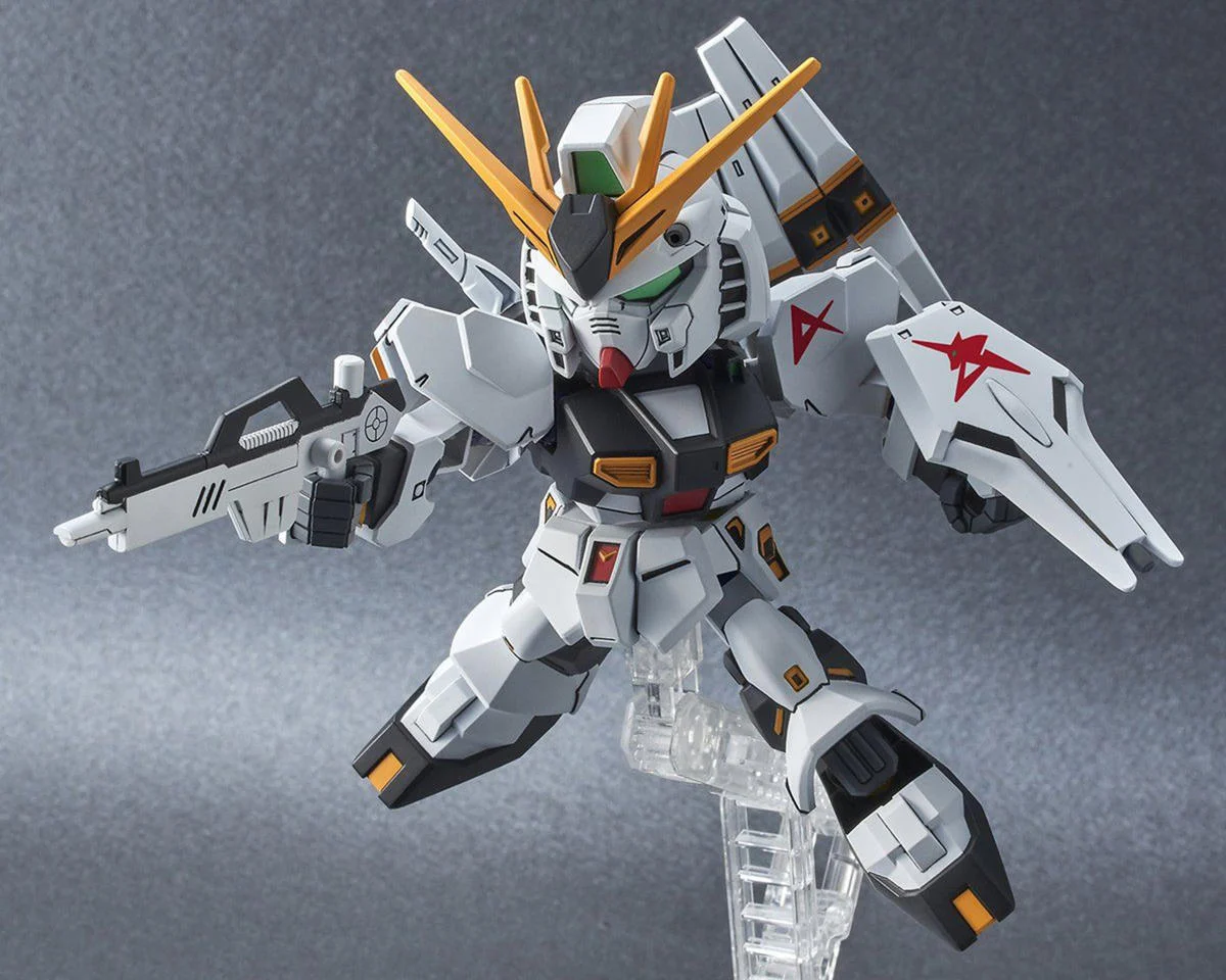 BAS2542951 Bandai SD EX-Standard Nu Gundam "Char's Counterattack" Plastic Model Kit