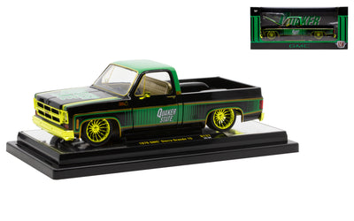 M2 Machines 40300-127 1:24th Scale 1976 GMC Sierra Grande 15 - CHASE!