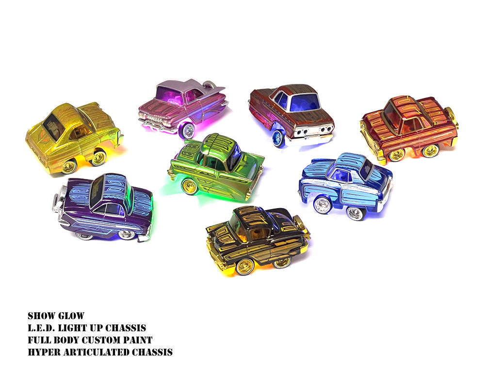 CarTuned 597346 1:64 Lowriders SHOW GLOW Series 1 Assortment of 8