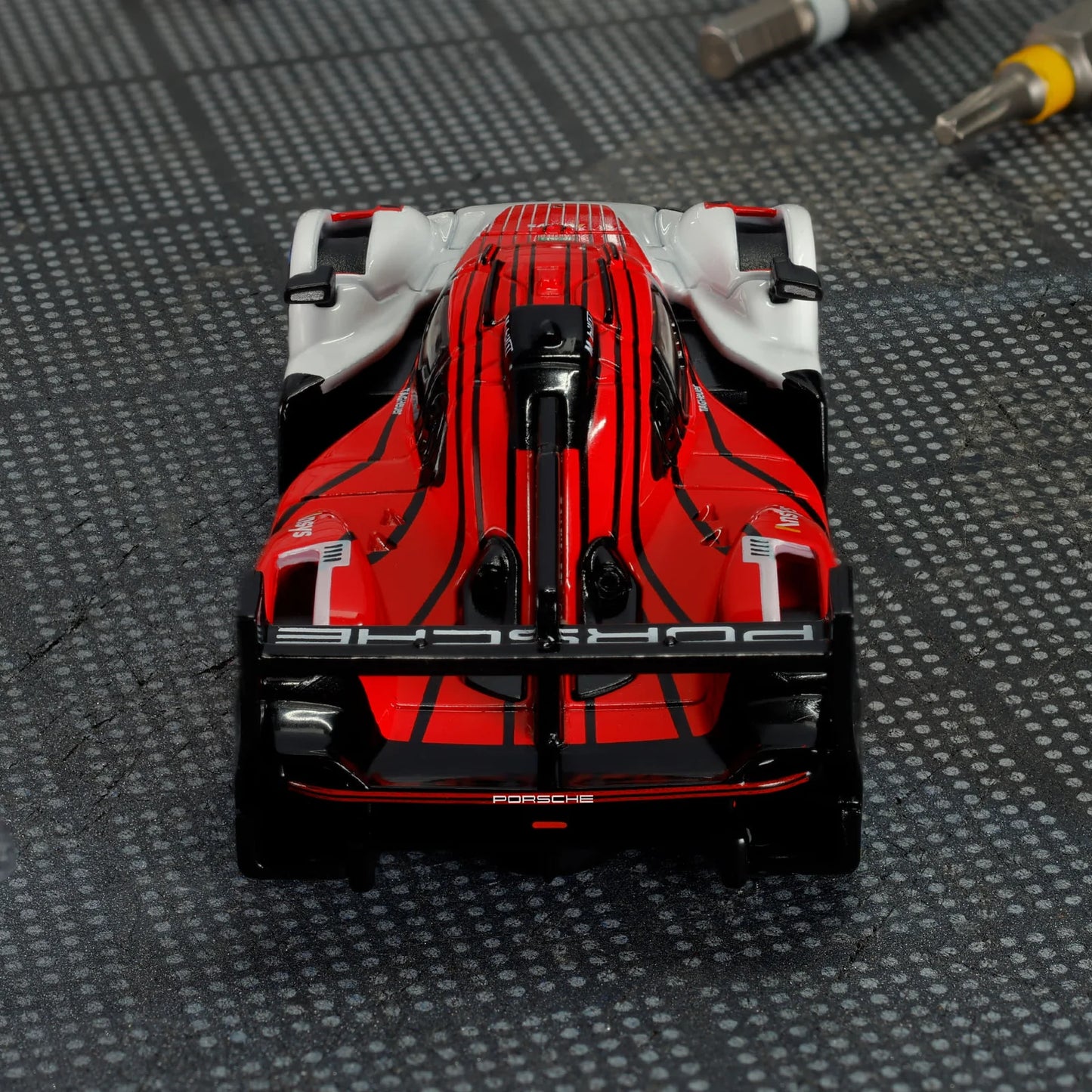 HWJCP46 Hot Wheels Elite 64 Porsche 963