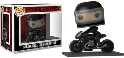FU59287 Selina Kyle on Bike