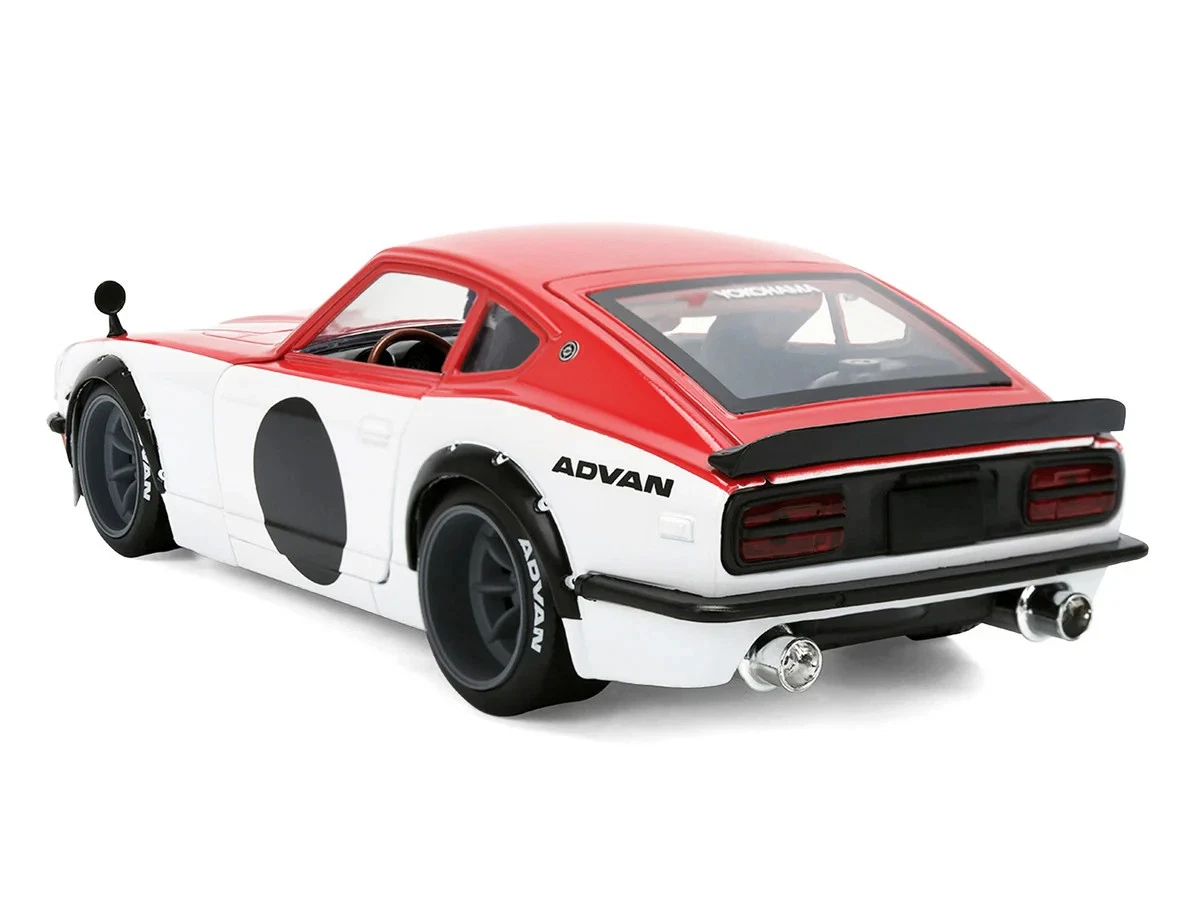 Jada 38201 1:24 1972 Datsun 240Z – Red/White – JDM Tuners