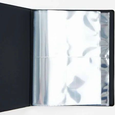 PKU85247-P Pokemon Poke Ball 4-Pocket Portfolio