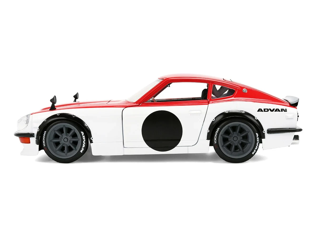 Jada 38201 1:24 1972 Datsun 240Z – Red/White – JDM Tuners