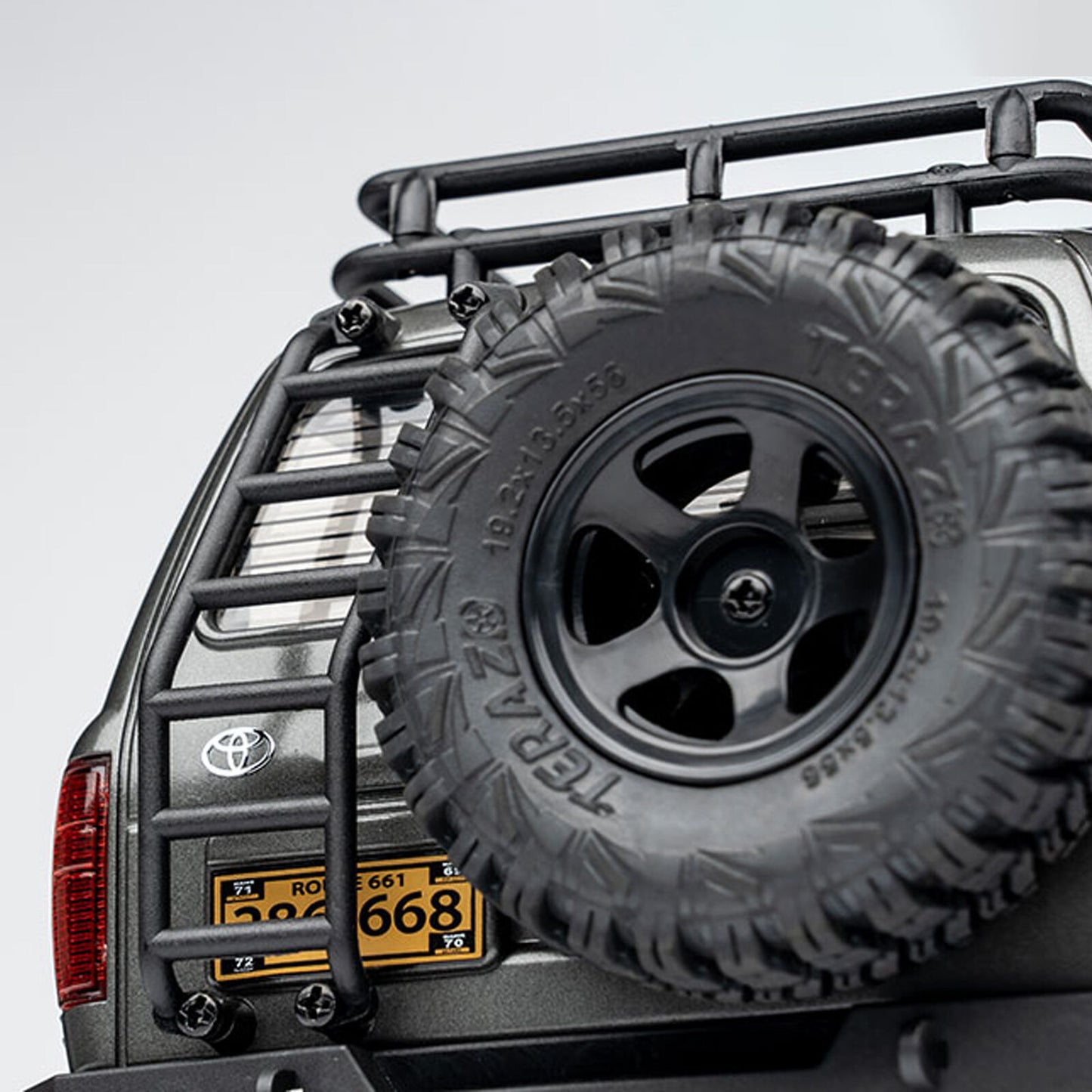 FMMROC004RTR FMS 1/18 Toyota Land Cruiser LC80 4WD Brushed RTR