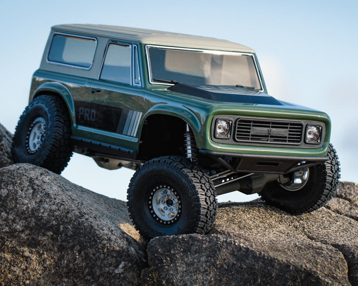 VPS09026B Vanquish Products VS4-10 Origin Classic Pro  Kit (Black Axles)