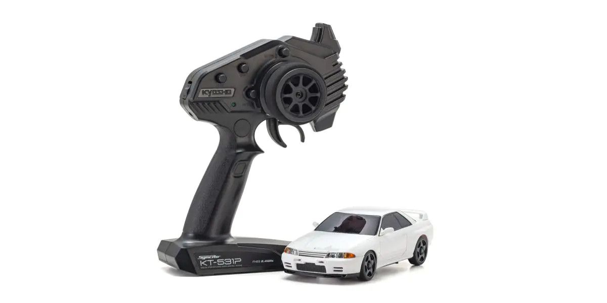KYO32639W Mini-Z AWD Nissan Skyline GT-R N1 (R32) - White