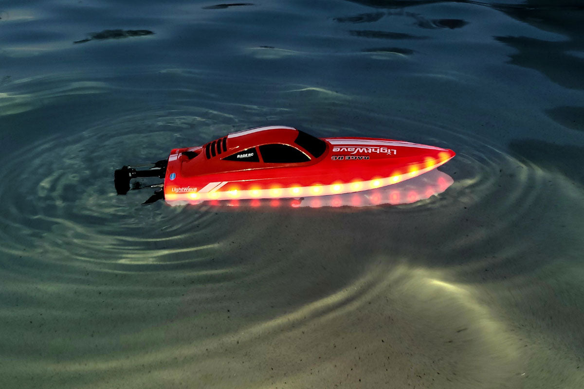 RGRB1133  LightWave Electric Micro RTR Boat- Red