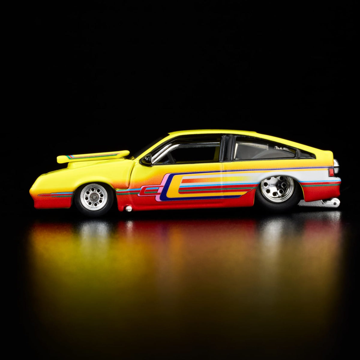 JJY71-BH11 Hot Wheels RLC Exclusive 1985 Pontiac J2000