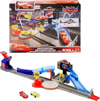 HWJHL42 Disney Pixar Cars Piston Cup Stunting Speedway