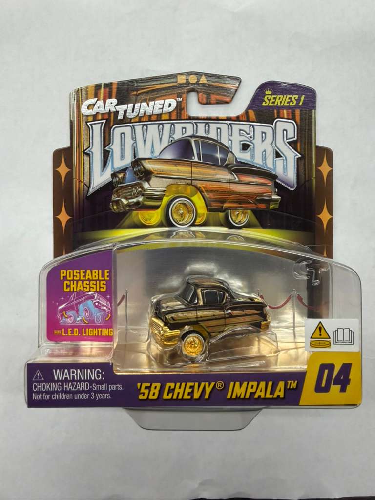 CarTuned 597346 1:64 Lowriders SHOW GLOW Series 1 Assortment of 8