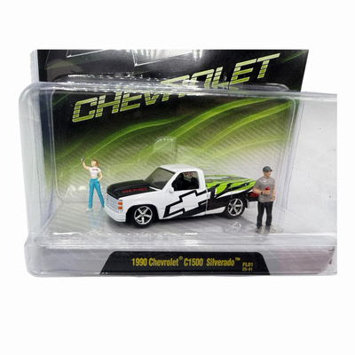 M2 MACHINES 2025 SEMA EXCLUSIVE 1990 CHEVY C1500 SILVERADO 1/1000