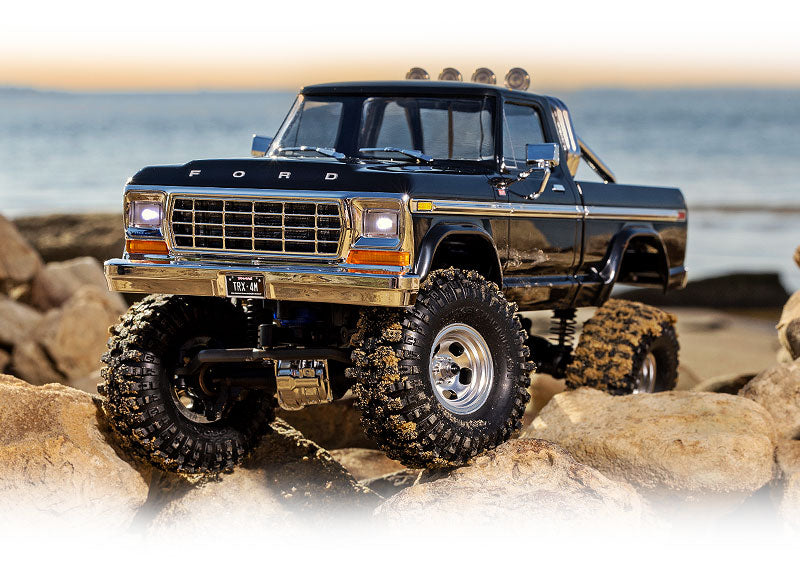 97044-1 TRX4M 1979 Ford F-150 1/18 Scale And Trail Crawler