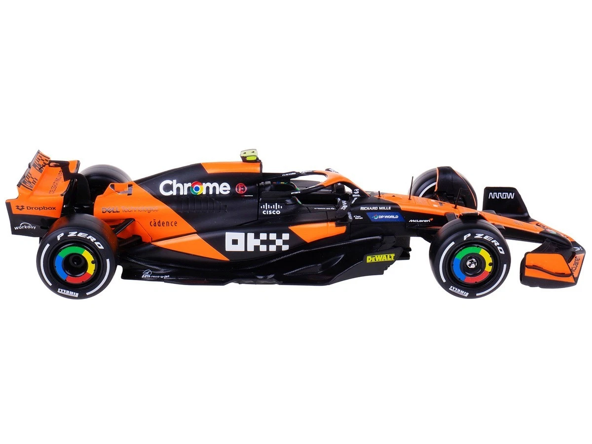 Burago 18-28040LN BUR 1:24 Race F1 Lc Laren MCL38 #4 W/ Figure L Norris