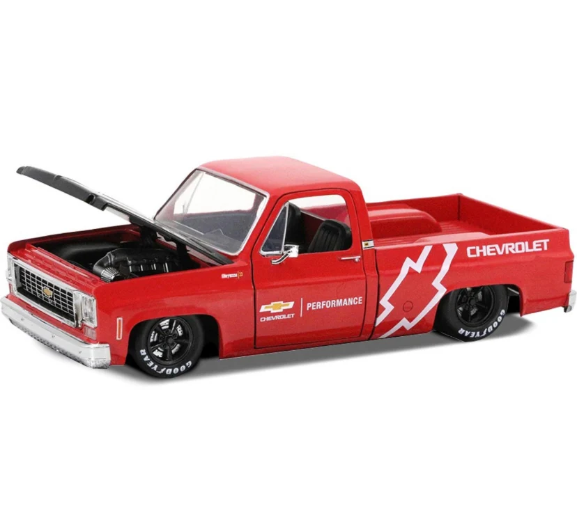 Jada 34318 1:24 1985 Chevrolet C-10 BL-RD