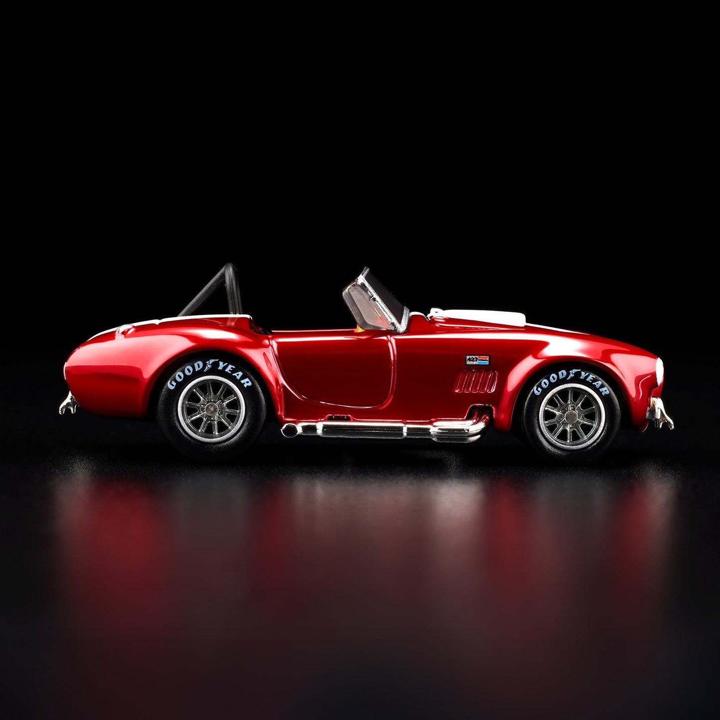 HWJJY67 RLC Exclusive Membership Car 1965 Shelby Cobra 427 S/C