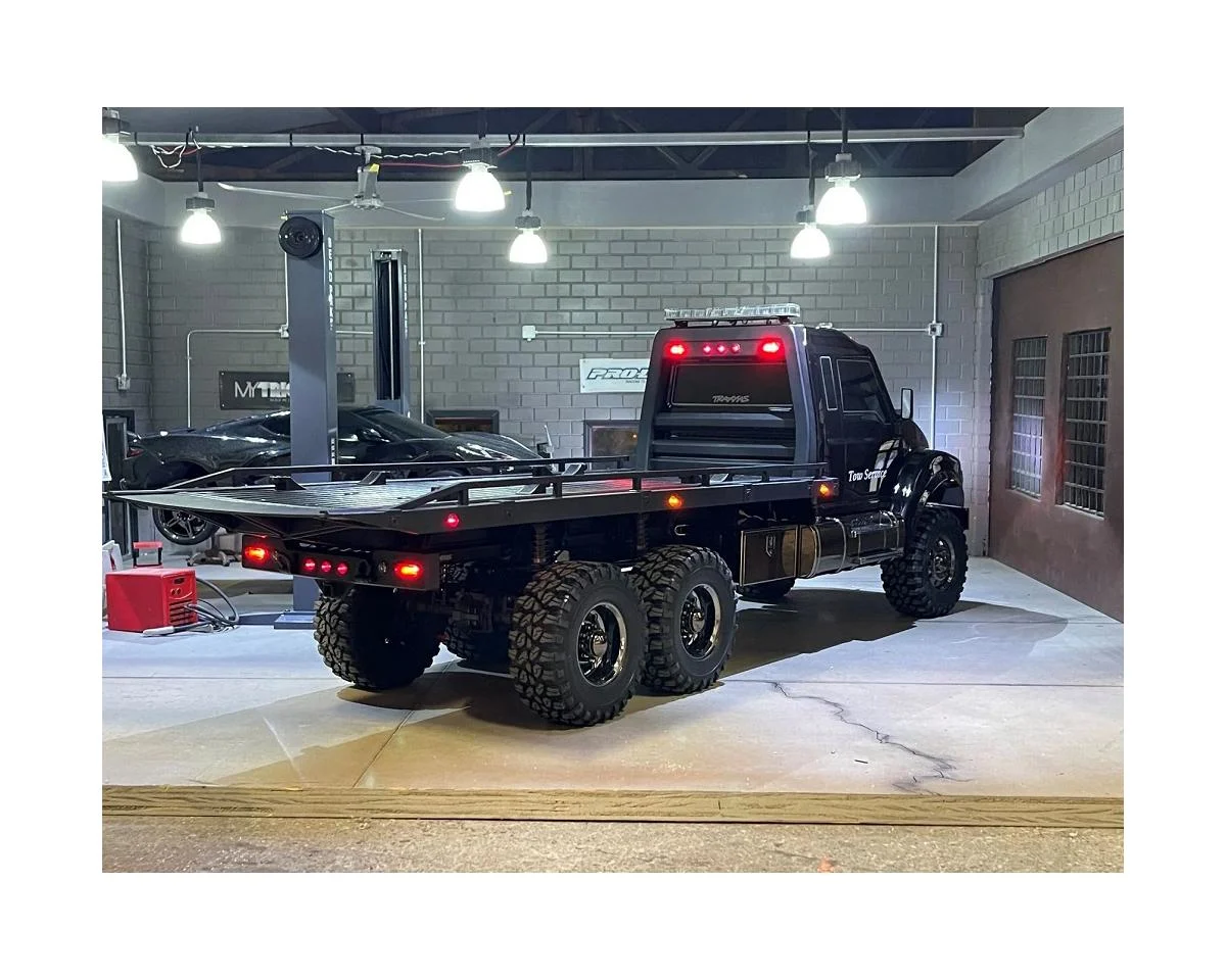 MYK-TXTT UF-7R Traxxas Ultimate Hauler Kit