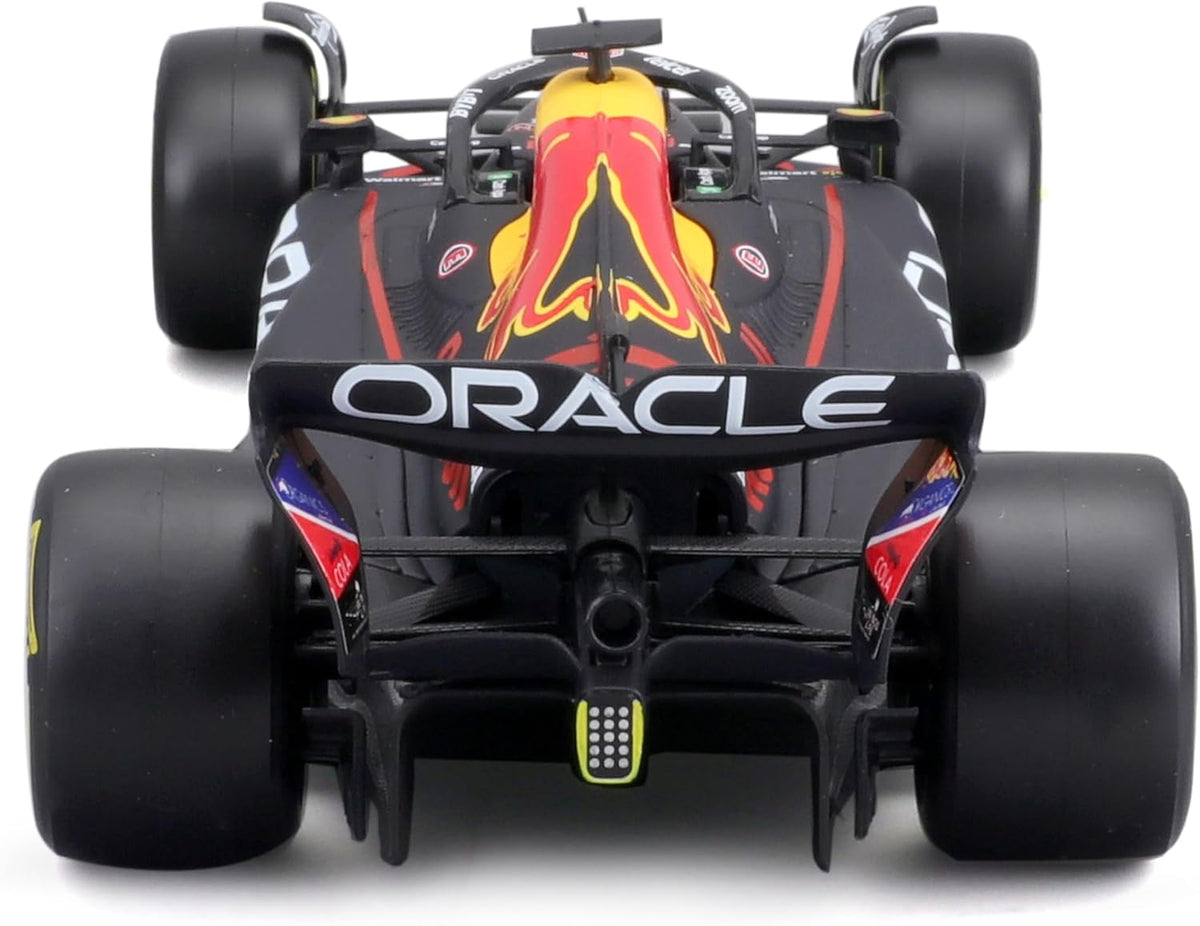Burago 18-28026SP BUR 1:24 Race Oracle Red Bull BR18 2022 #11 S.Perez