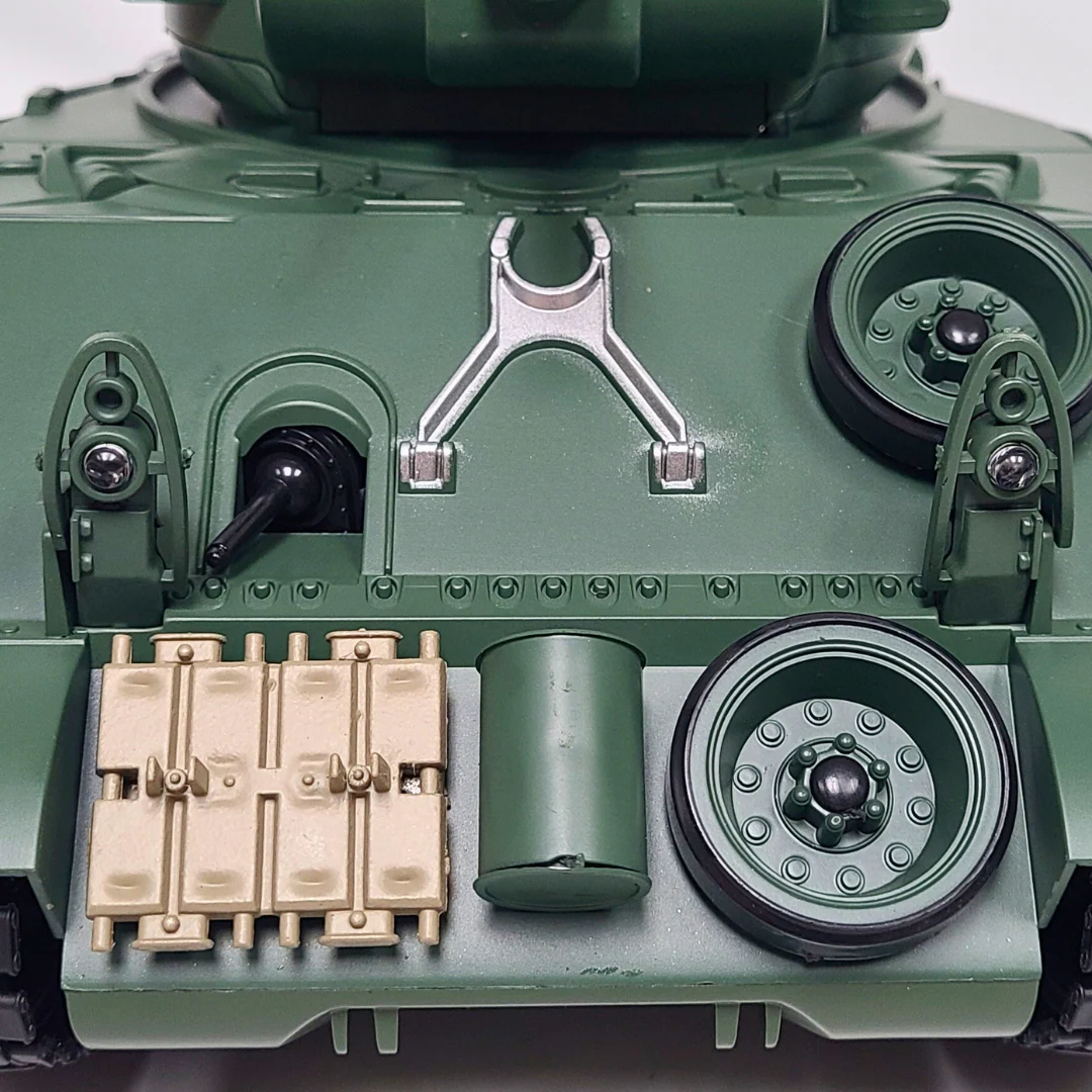 IMX18909 1/18 U.S. M4A3 Sherman Tank Force