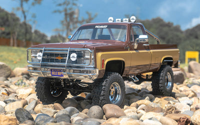 Z-RTR0071 RC4WD Trail Finder 2 "LWB" RTR W/ Chevrolet K10 Scottsdale Hard Body Set (Scale Dept. Edition)
